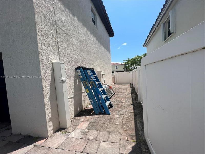 Property photo # 7