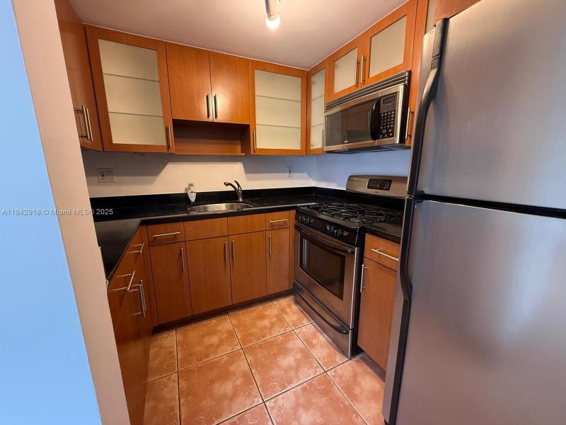 Property photo # 8