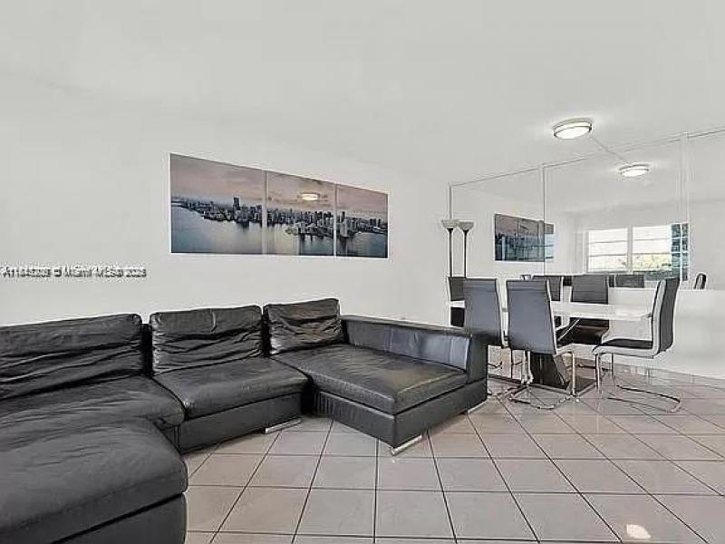 Comprar apartamento en Bayshore Yacht Tennis Club 407