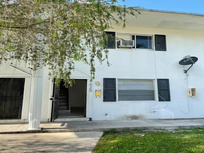 Property photo # 0