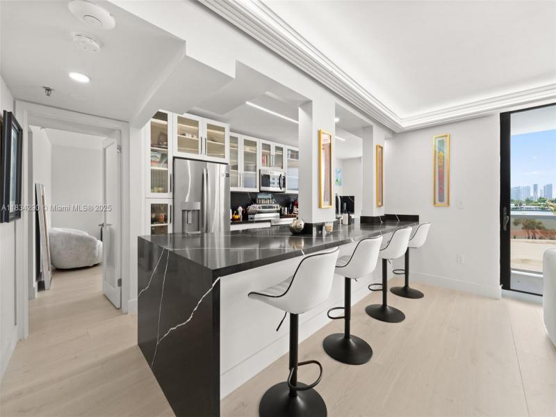 Condo for sale at Nine Island Avenue 406