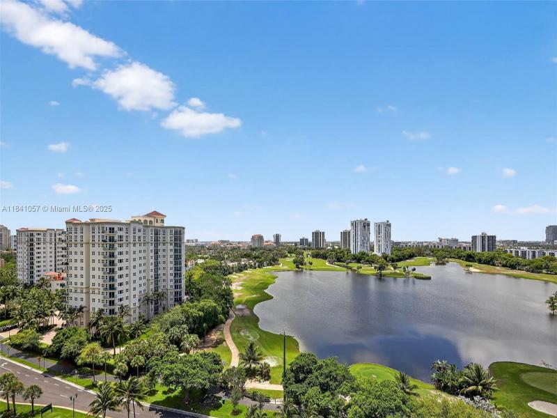 Comprar apartamento en The Landmark 1406/1405
