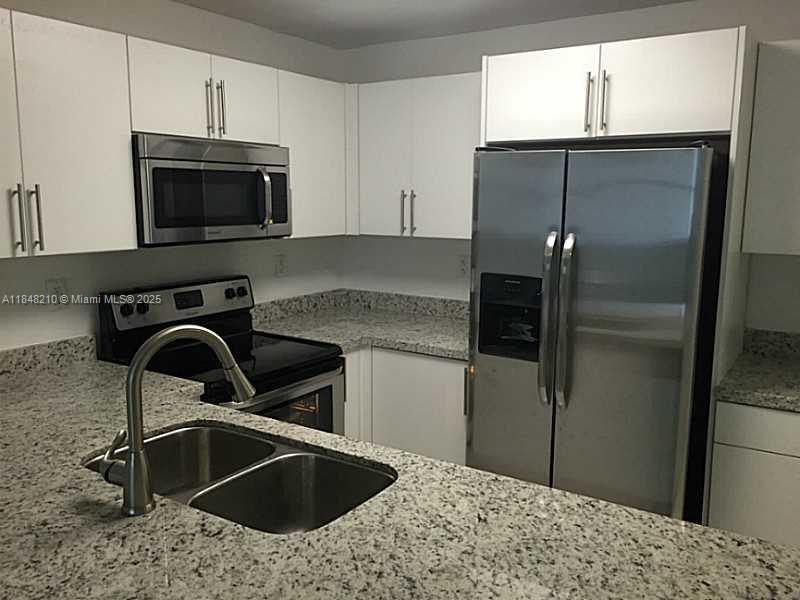 Property photo # 8
