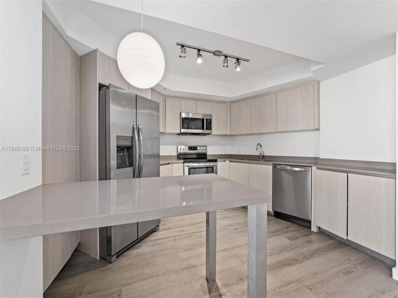 Property photo # 7