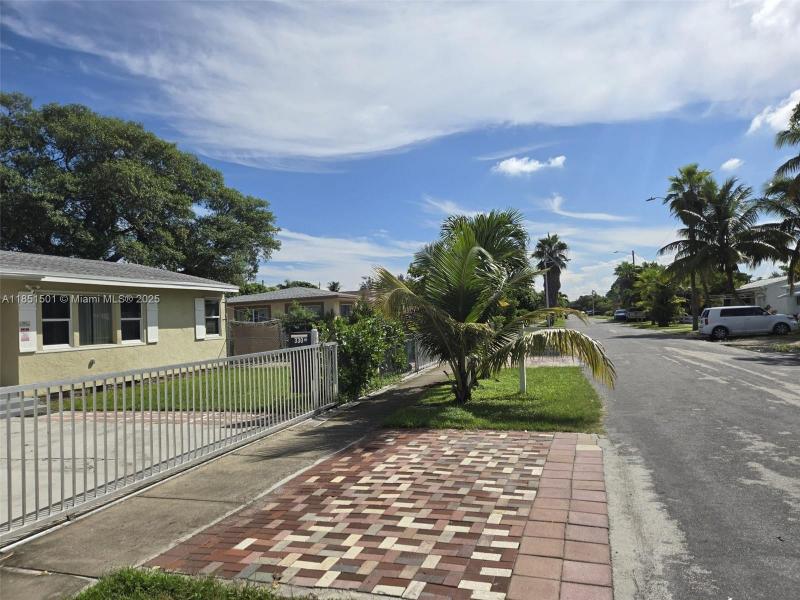 Property photo # 7