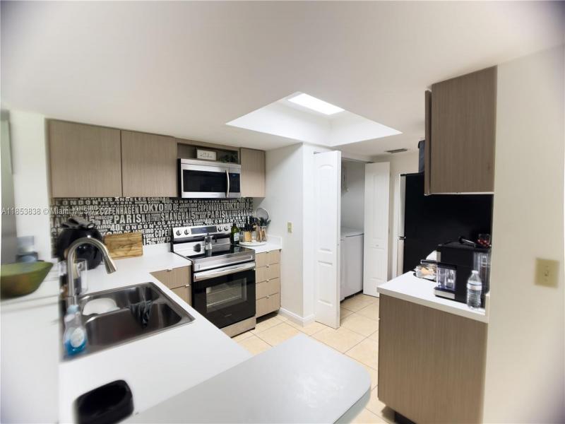Property photo # 7