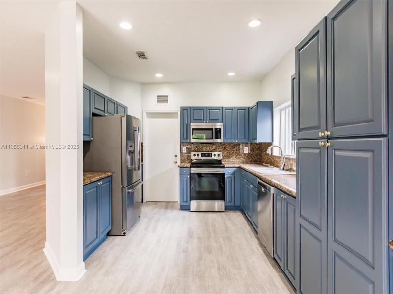 Property photo # 3