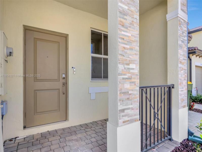 Property photo # 2