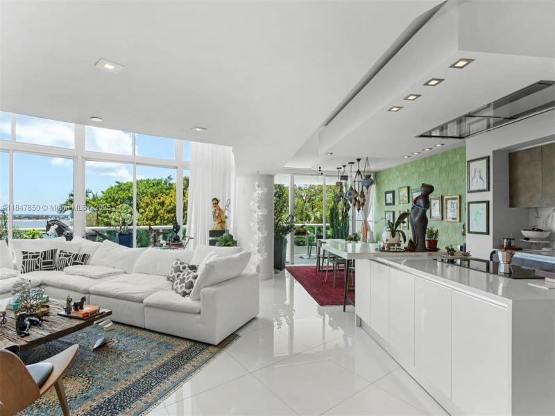 Property photo # 4
