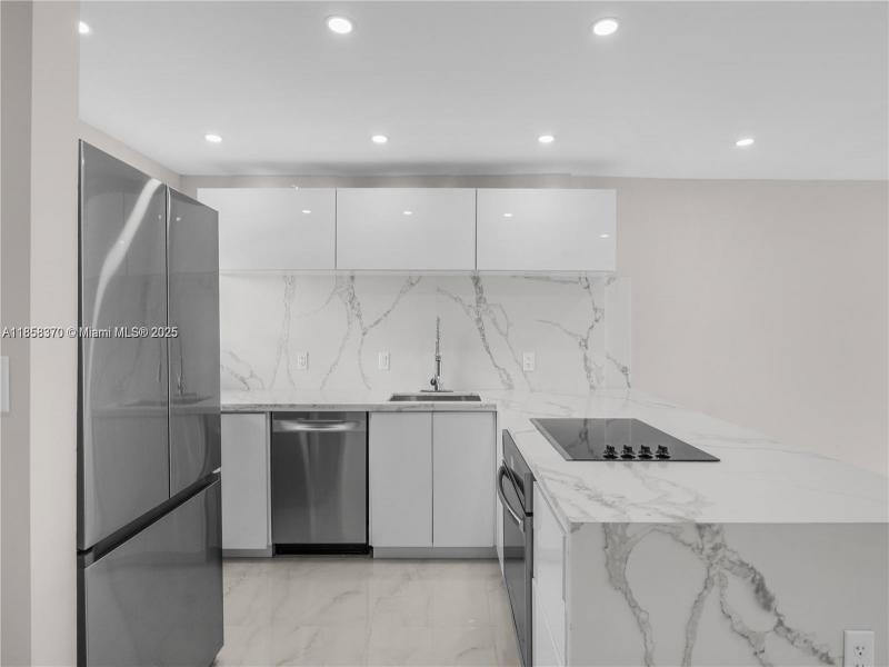 Property photo # 2