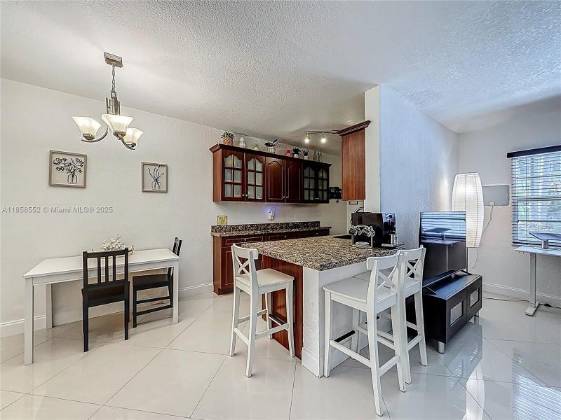 Property photo # 9