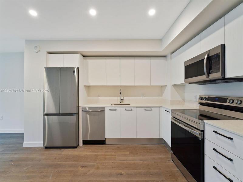 Property photo # 5
