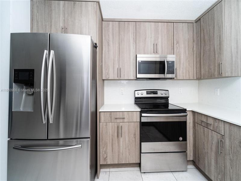 Property photo # 8