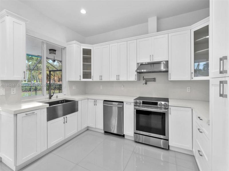 Property photo # 7