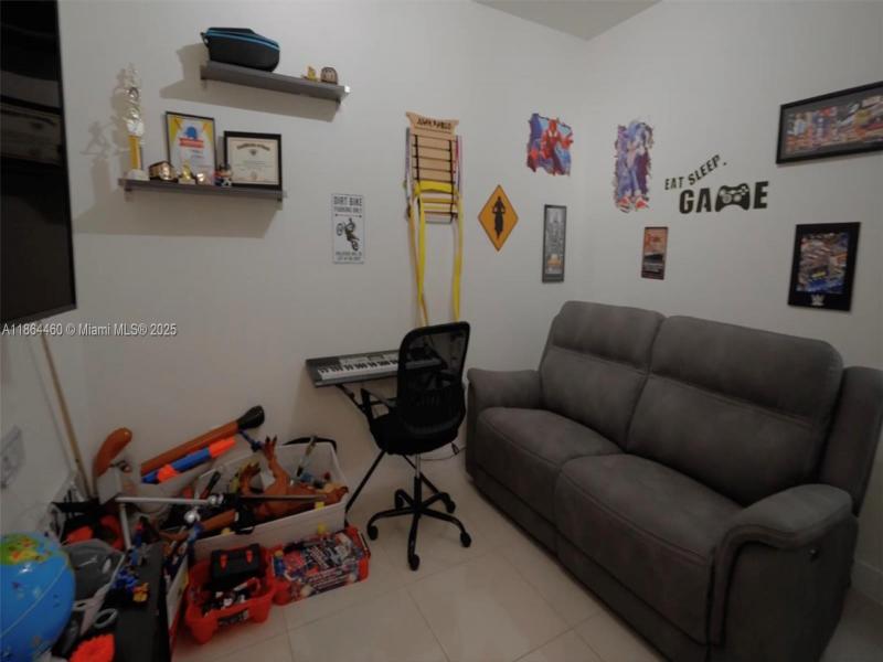 Property photo # 2