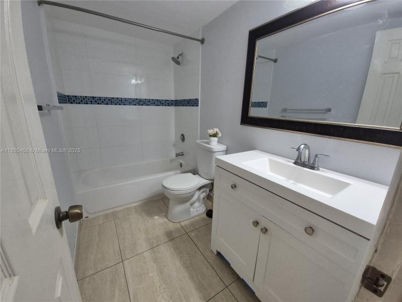 Property photo # 6
