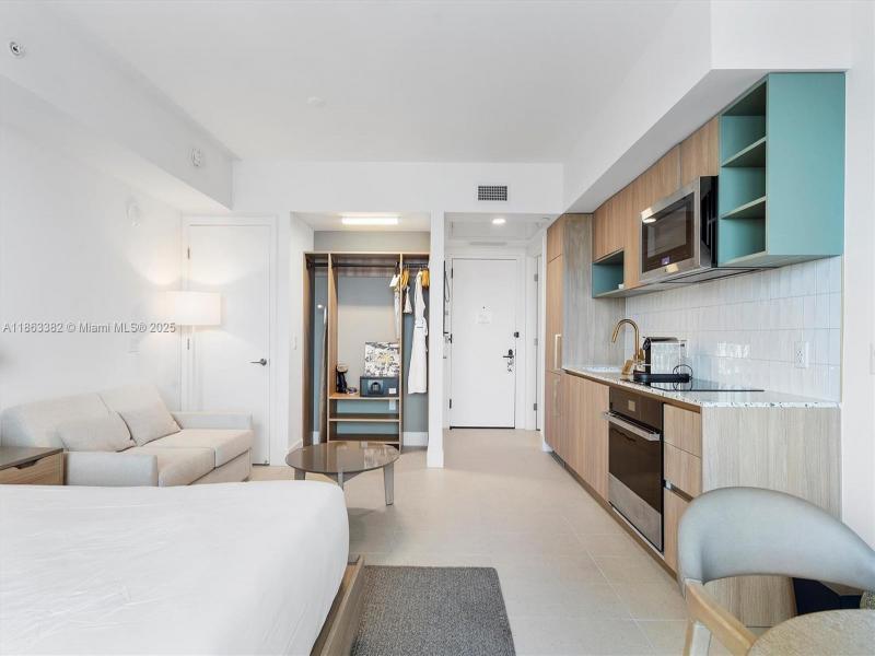 Condo for sale at Natiivo Miami 3806