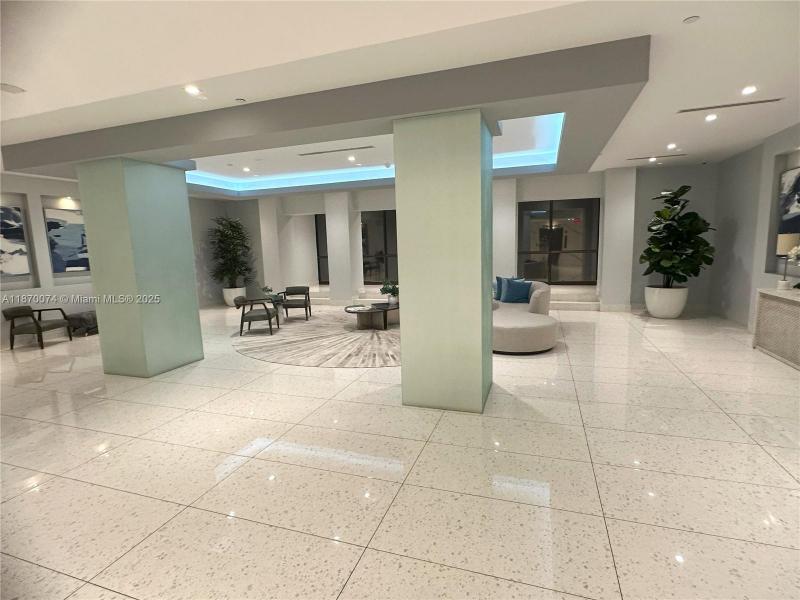 Coronado I Apt #2502