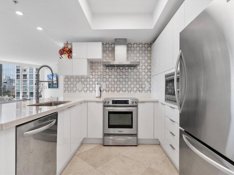 Property photo # 2