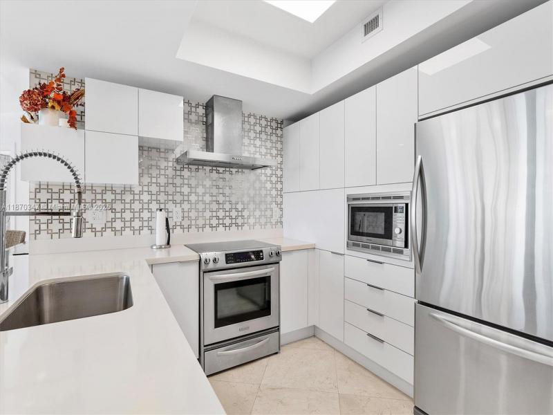 Property photo # 3