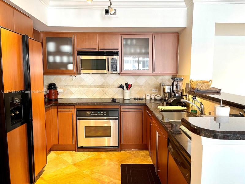 Condo for sale at 2080 Ocean Drive 604