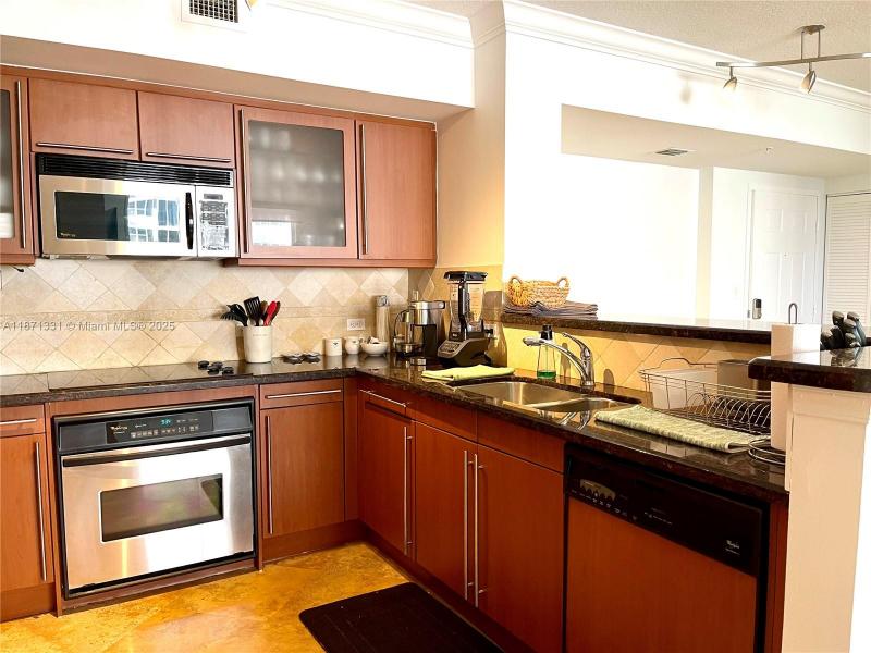 Condo for sale at 2080 Ocean Drive 604
