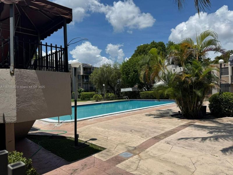 Property photo # 4