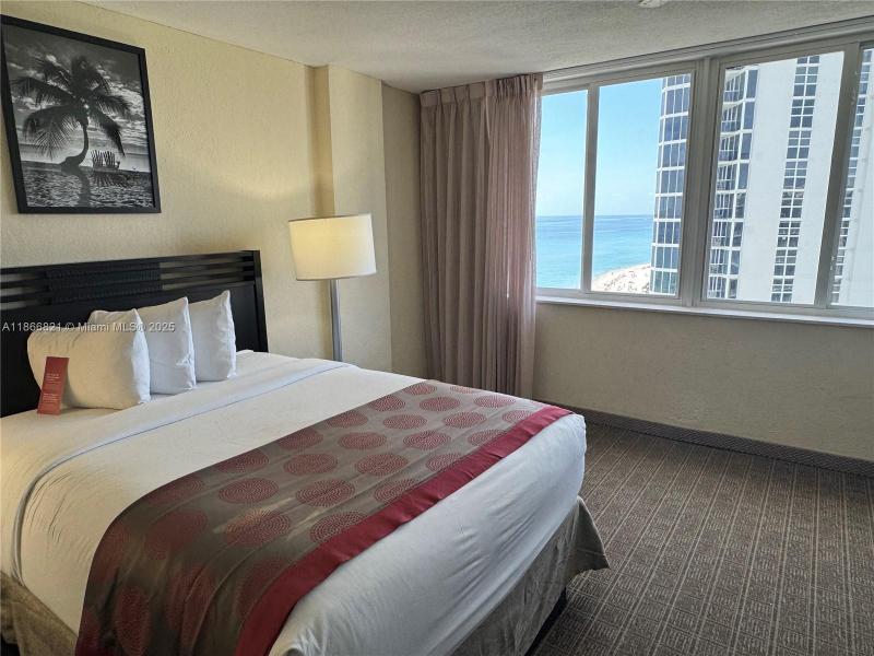 Comprar apartamento en Aventura Beach Club 1108