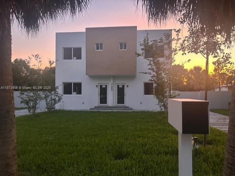 Property photo # 0