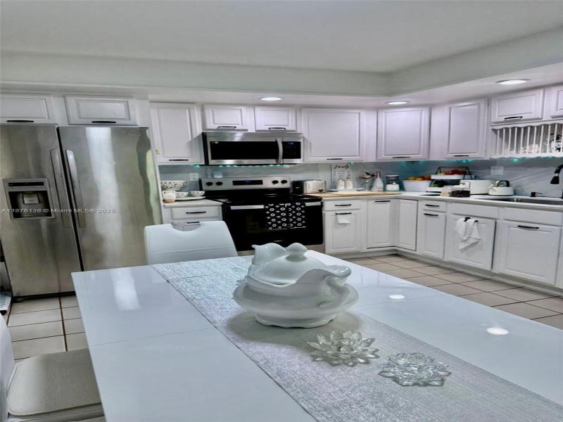 Property photo # 3