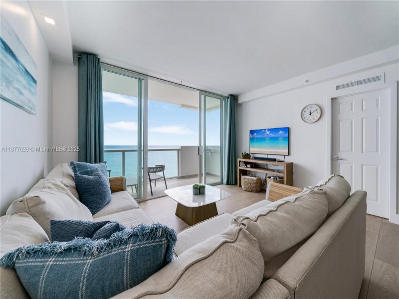 Comprar apartamento en Pavilion 1011