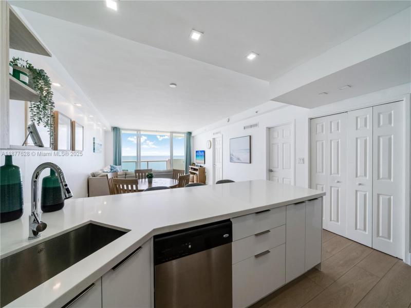 Comprar apartamento en Pavilion 1011