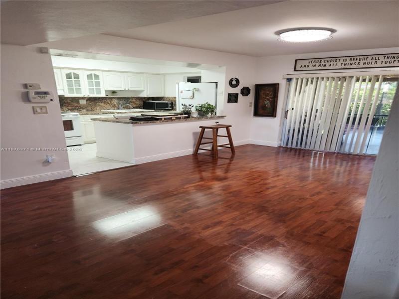 Property photo # 2