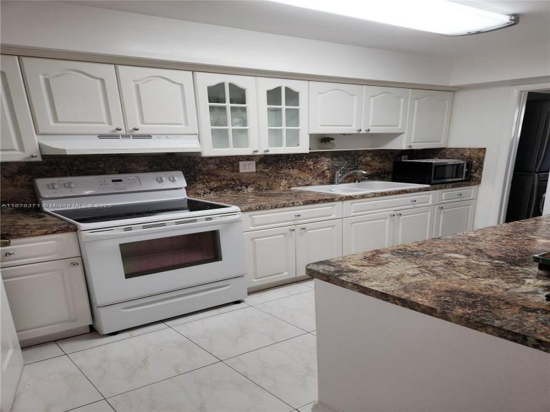 Property photo # 6