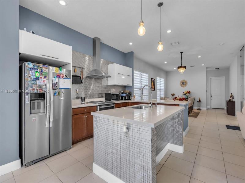Property photo # 6