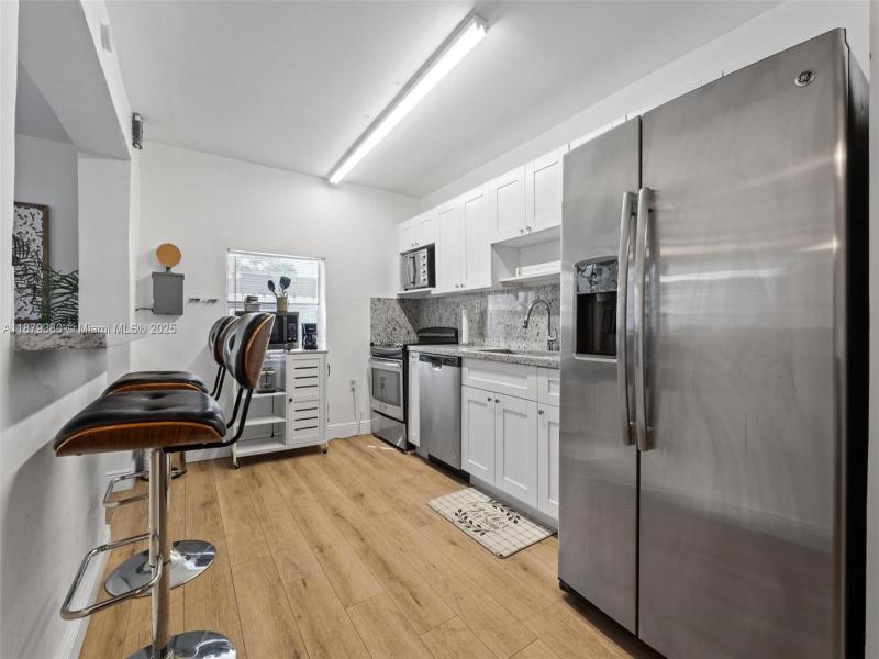 Property photo # 6