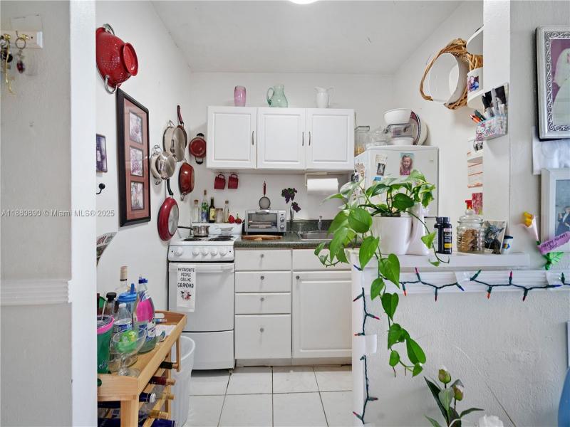 Comprar apartamento en Bayshore Yacht Tennis Club 714