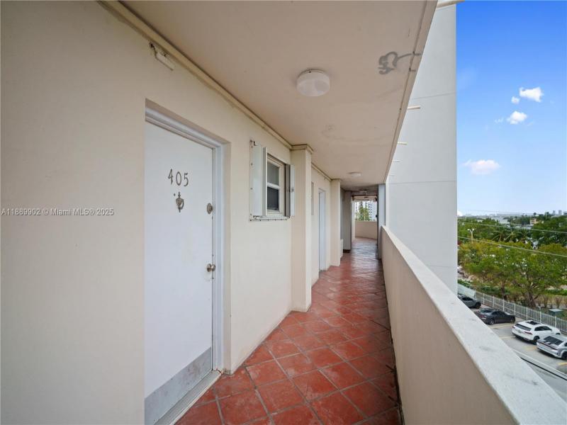 Comprar apartamento en Bayshore Yacht Tennis Club 405