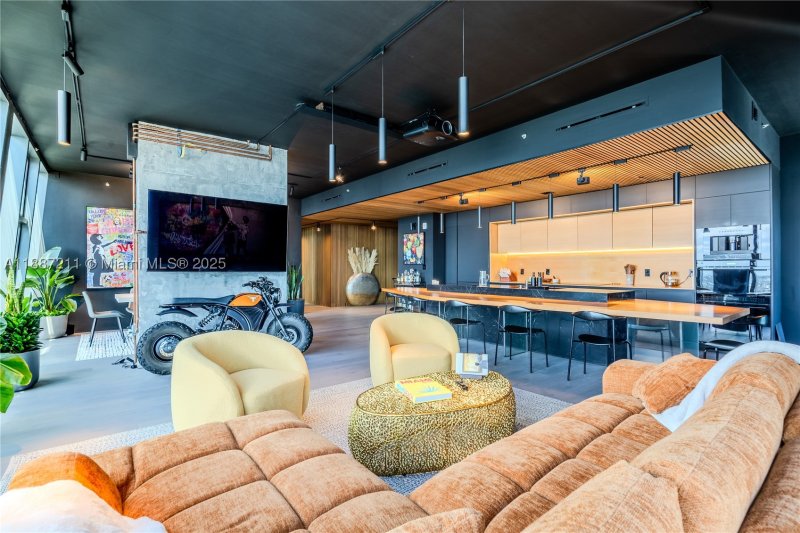 Condo for sale at Echo Brickell 3903