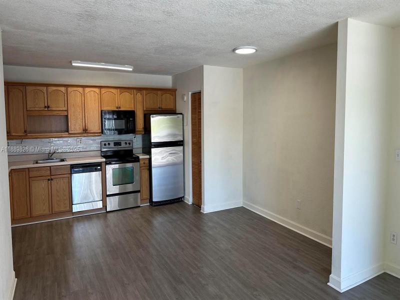 Property photo # 0