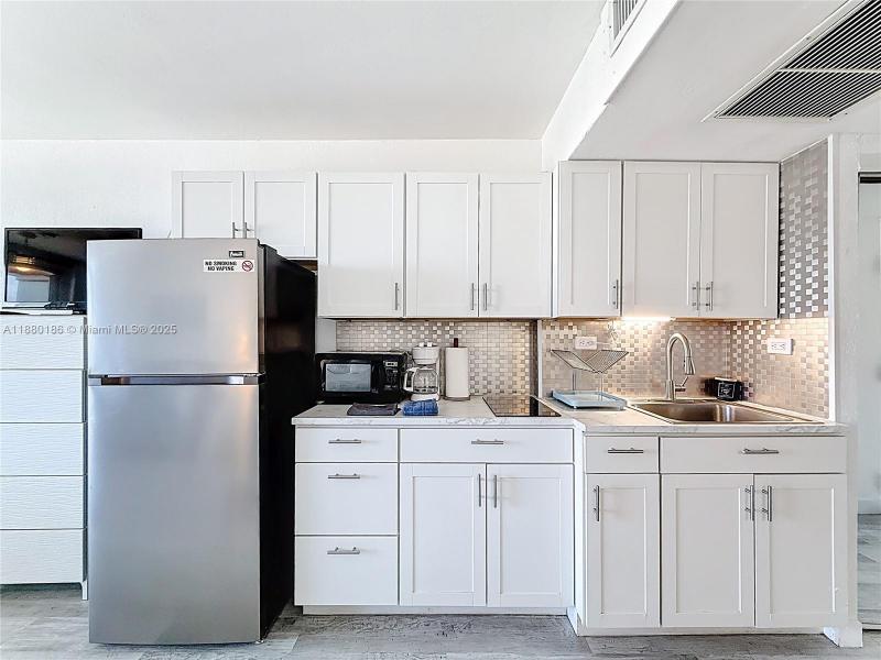 Condo for sale at Aventura Beach Club 636