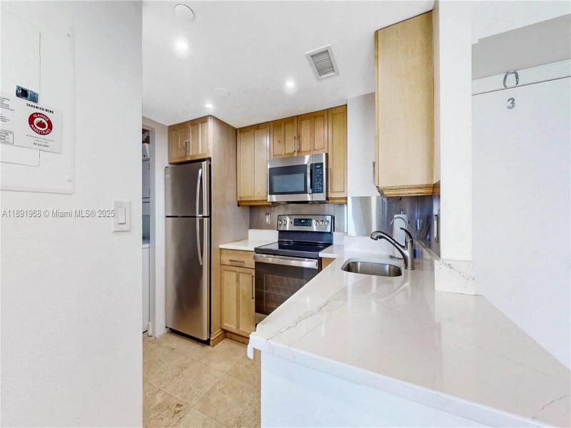 Property photo # 8