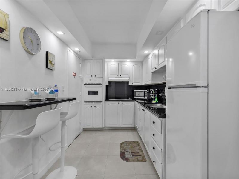 Property photo # 6