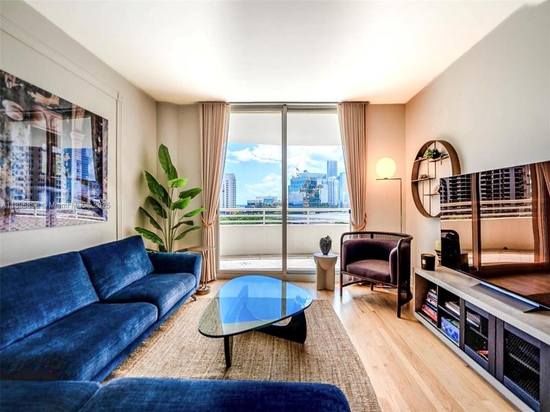 Property photo # 9