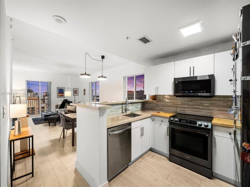 Property photo # 8