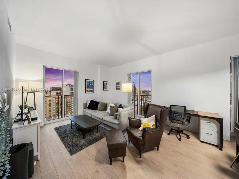 Property photo # 6