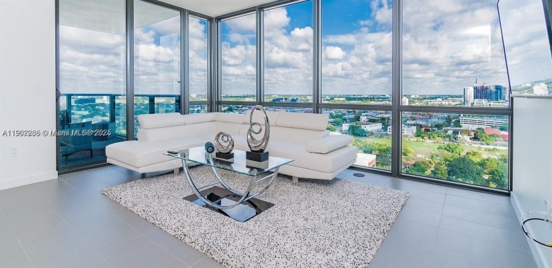 Condo for sale at Canvas 1916