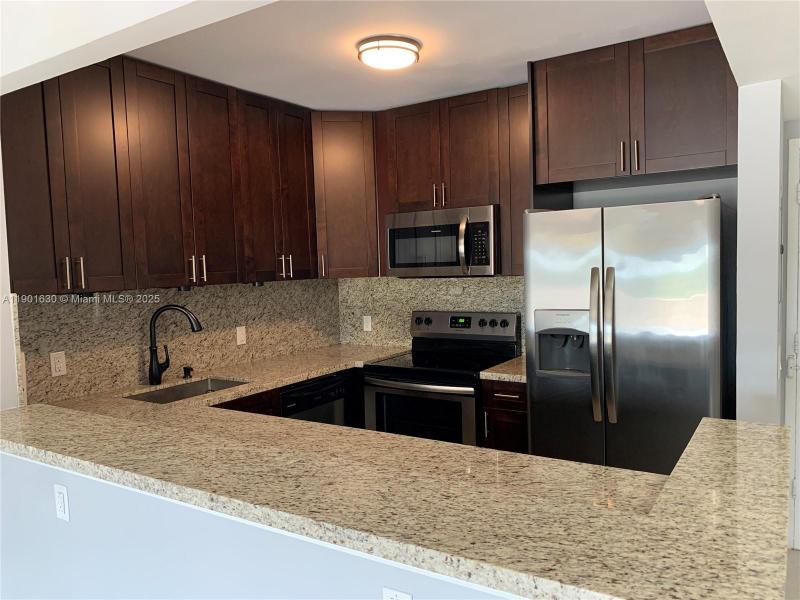 Property photo # 6