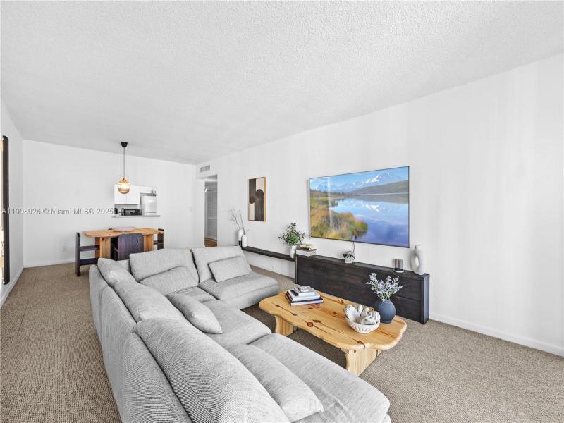 Property photo # 2