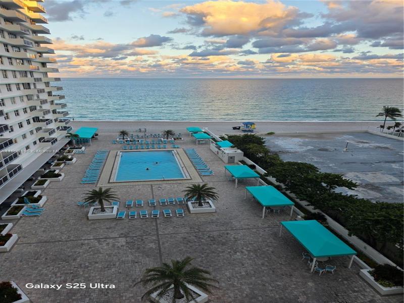 Apartment for rent at Sea Air Towers 1401